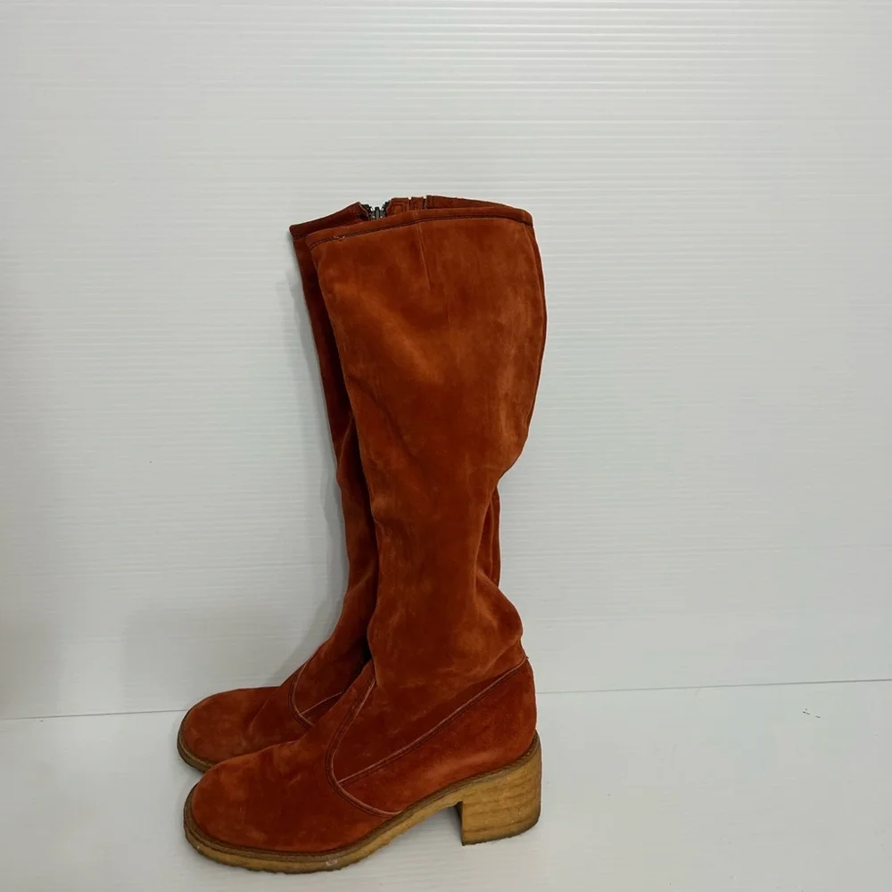 Idlers long suede boots red Sz 6M
